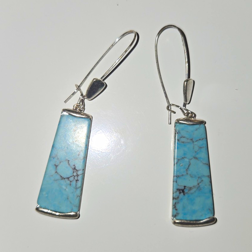 RLM SOHO Robert Lee Morris Turquoise Look Dangle Earrings Silver Tone Signed